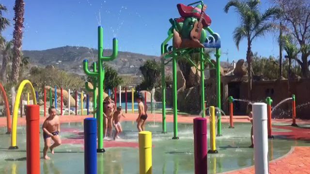 Mini parc aquatique Camping Don Cactus